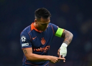 开云体育app-关于巴萨翻盘里昂，阿尔瓦雷斯高光表现的信息