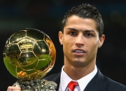 开云足球直播-西决生死战之夜，萨内全程高能输出，一场定义传奇的表演