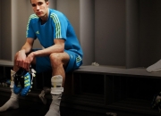 开云体育官网-当蓝黑军团遇见高原雄鹰，一场虚拟对决中迪巴拉的满分启示录