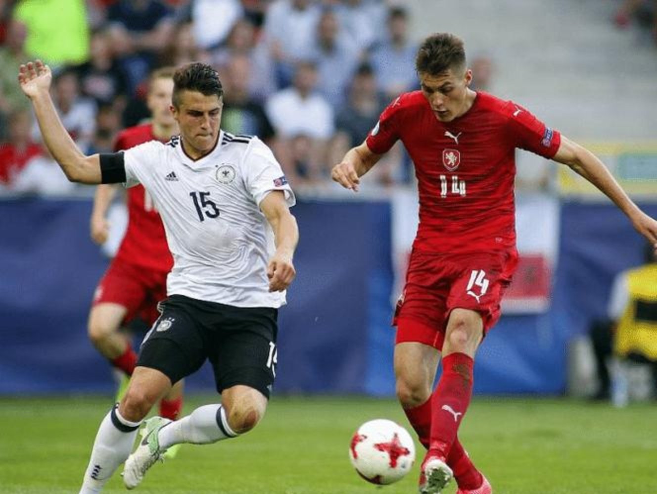 关于保加利亚备战欧预赛，备受关注的信息