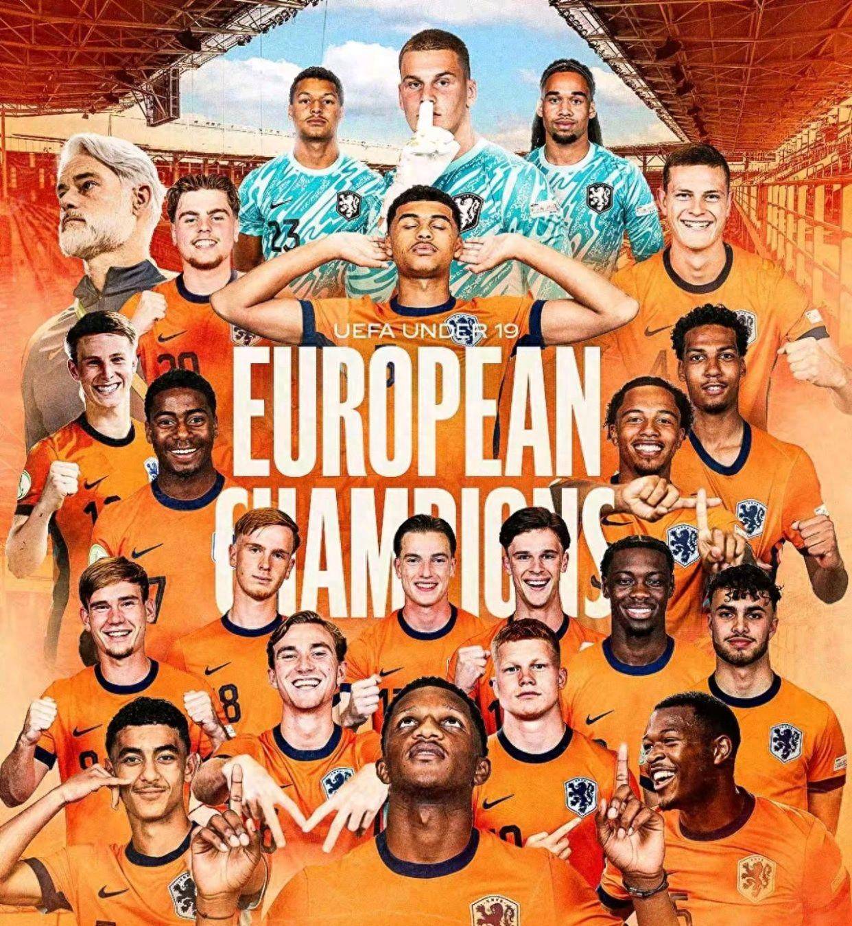 荷兰足球队再次晋级 荷兰足球队再次晋级