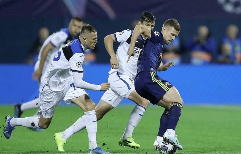 柏林赫塔在主场遭遇不利，需尽快调整状态的简单介绍