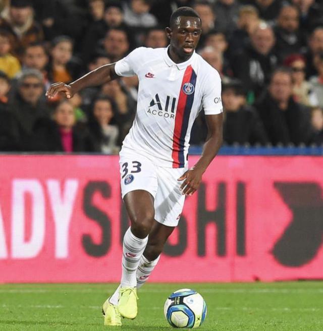 包含拜仁球员训练反思,为下场比赛做准备的词条 包含拜仁球员训练反思,为下场比赛做准备的词条