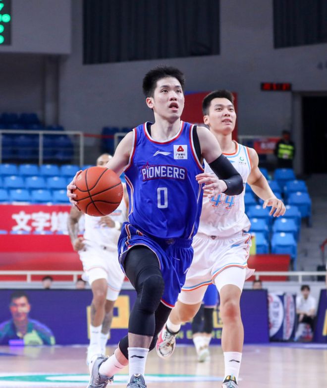 湖南男篮士气高昂,击败天津队 湖南男篮士气高昂,击败天津队