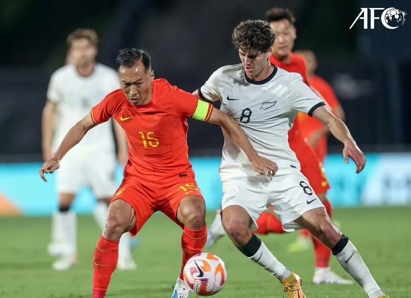 关于谁能在顶级职业足球联赛中脱颖而出？的信息