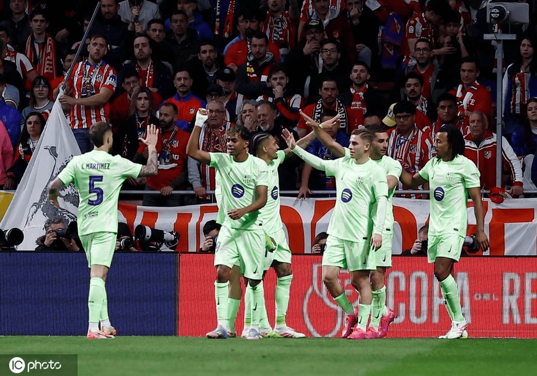 克罗地亚险胜哥伦比亚，费兰·托雷斯惊艳世界的简单介绍