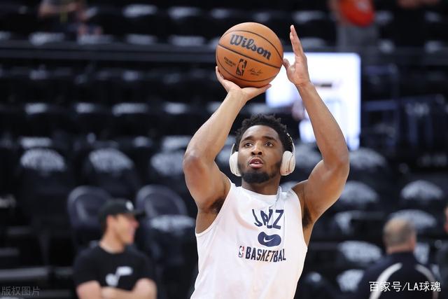 勇士B队绝杀热火B队，萨姆·米切尔统治全场的简单介绍