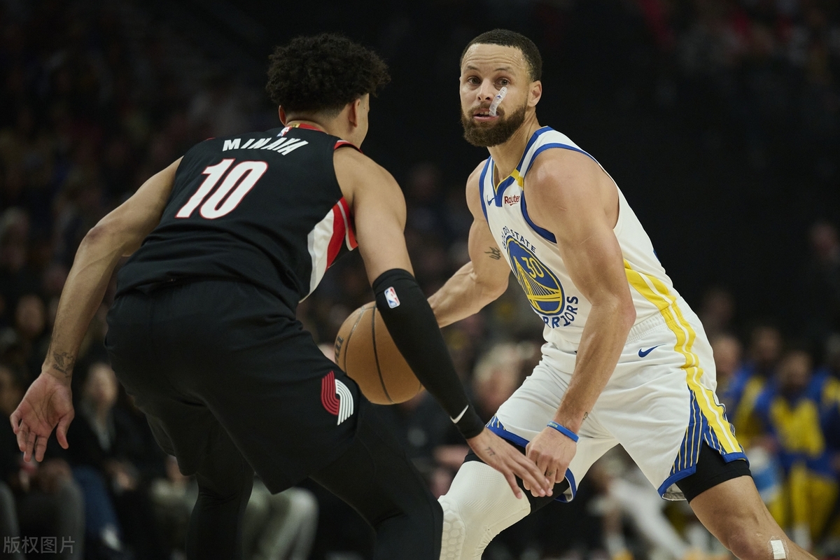 勇士B队绝杀热火B队，萨姆·米切尔统治全场的简单介绍