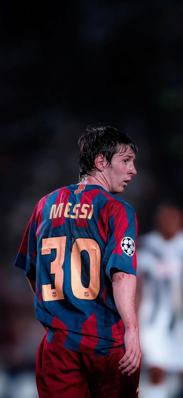 切尔西横扫巴黎,梅西制霸全场 切尔西横扫巴黎,梅西制霸全场