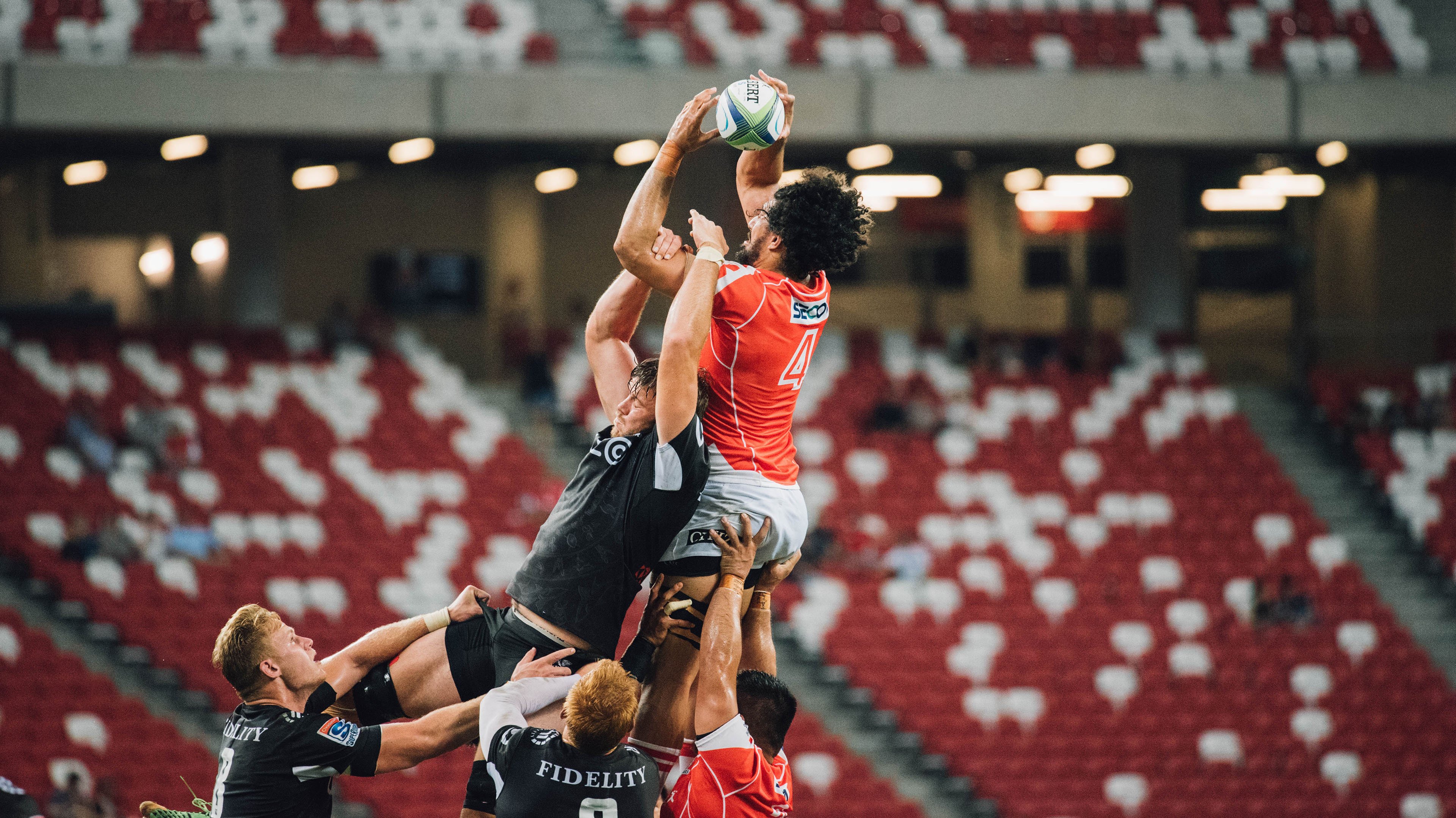 当篮球场遇见F1赛道,浙江队稳如磐石,哈利伯顿在街道狂飙中接管比赛