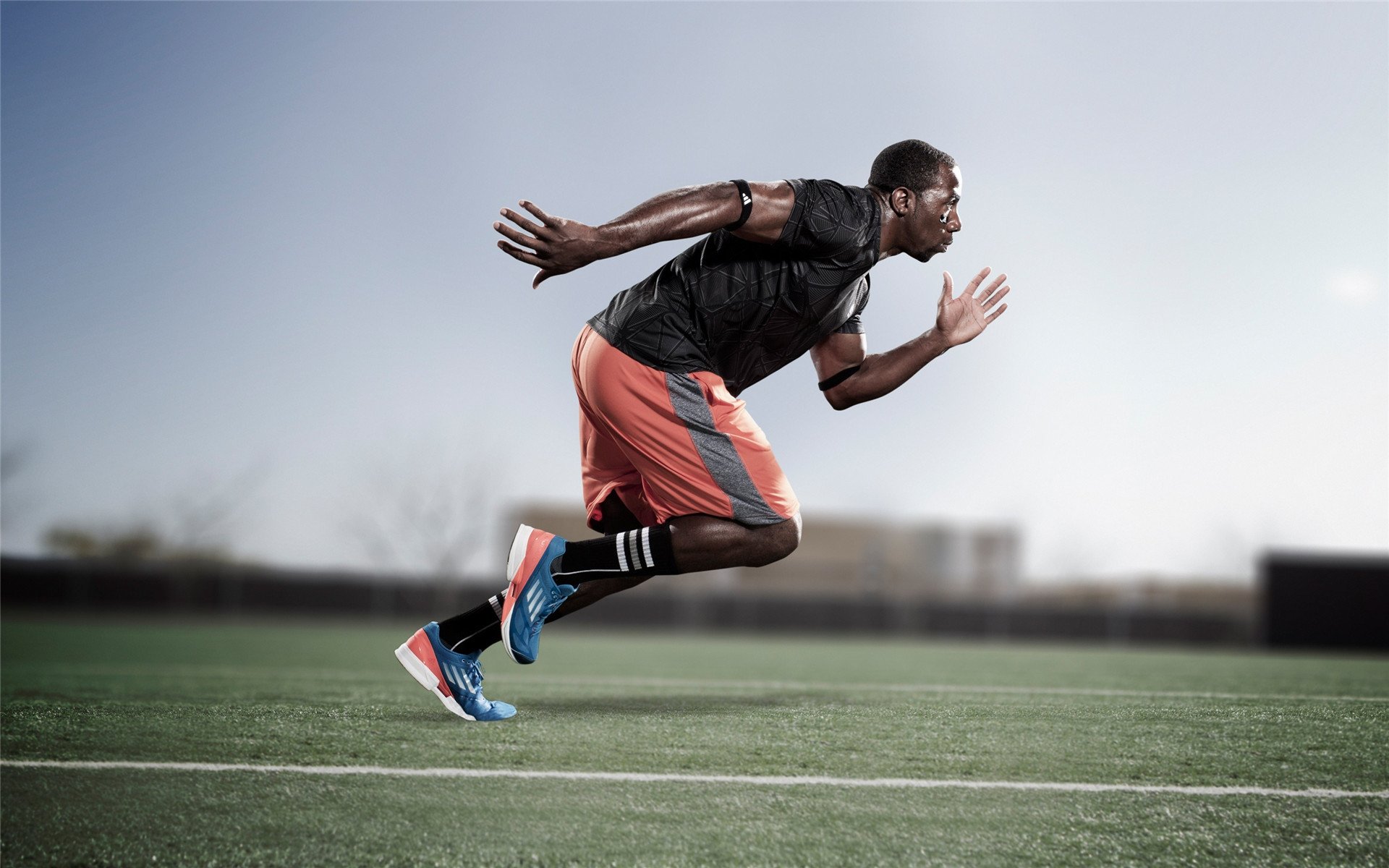 绿茵烽火，葡萄牙式闪电撕裂黄色防线，阿尔瓦雷斯演绎进攻无解方程式